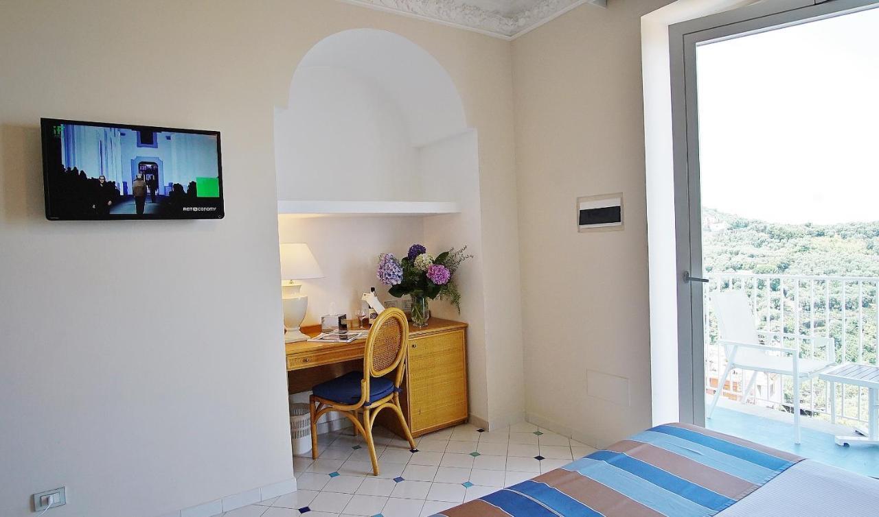 Grand Hotel Aminta Sorrento Kültér fotó