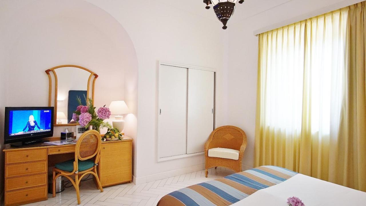 Grand Hotel Aminta Sorrento Kültér fotó