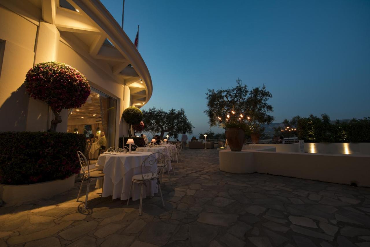 Grand Hotel Aminta Sorrento Kültér fotó