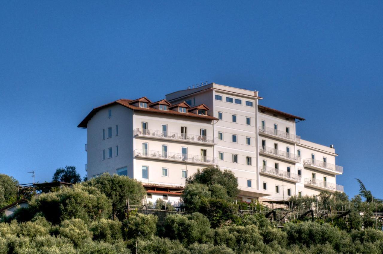 Grand Hotel Aminta Sorrento Kültér fotó